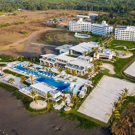 Oceana Beach Resort Iztapa Exterior photo